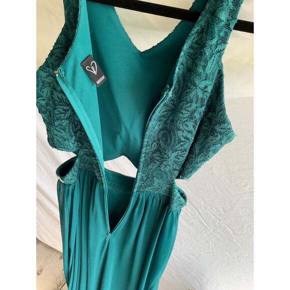 Crystal-Trimmed Cutout Dress with Lace Bodice - Picture 3 of 3